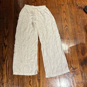 White pj Harlow pants size small